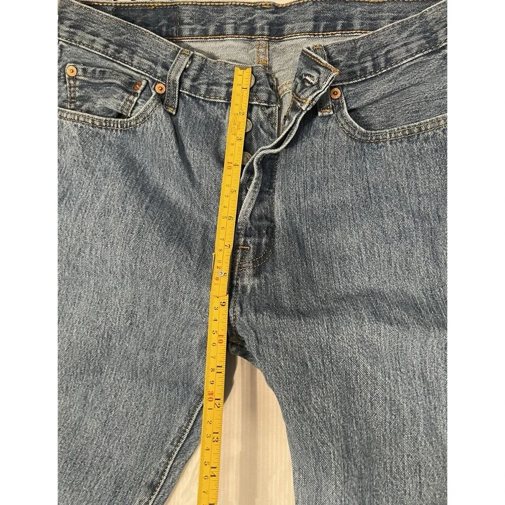 Levi’s 501 Jeans Means Size 32”x36” Light Wash Button Fly Straight Leg